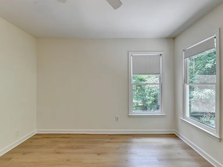 873 Red Rock Ct — Photo 31