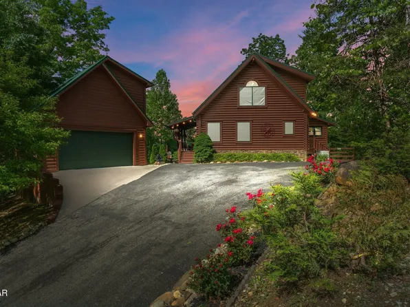 4534 Whetstone Rd, Sevierville, TN 37862