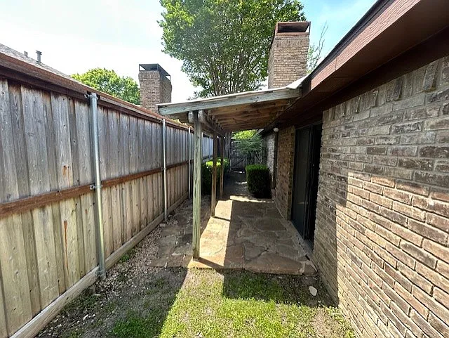 1720 Nest Pl — Photo 8