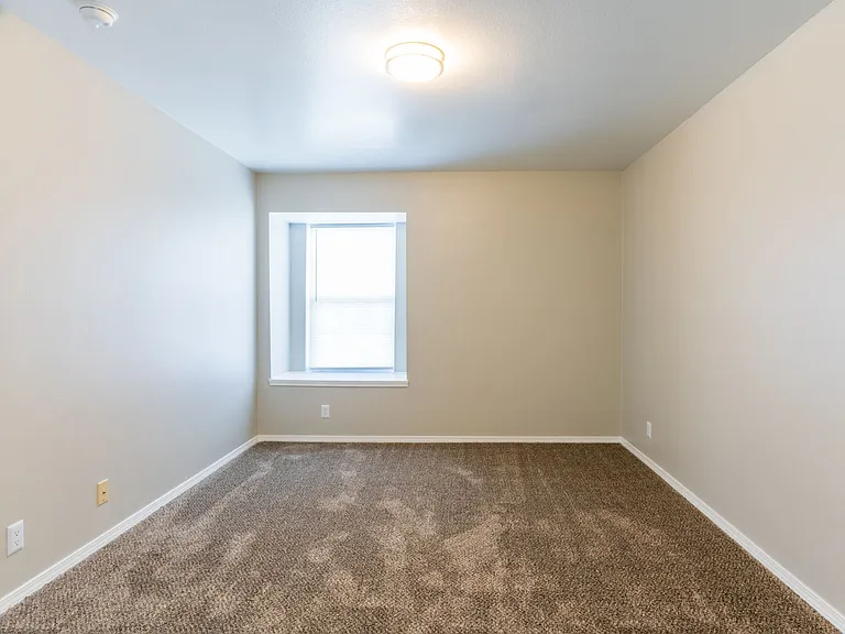 Lynn Park Apartments Welcome to historic Excelsior Springs! — Photo 16