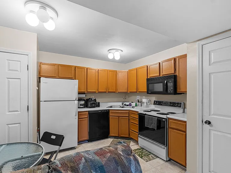 2339 Kratky Rd #A — Photo 8
