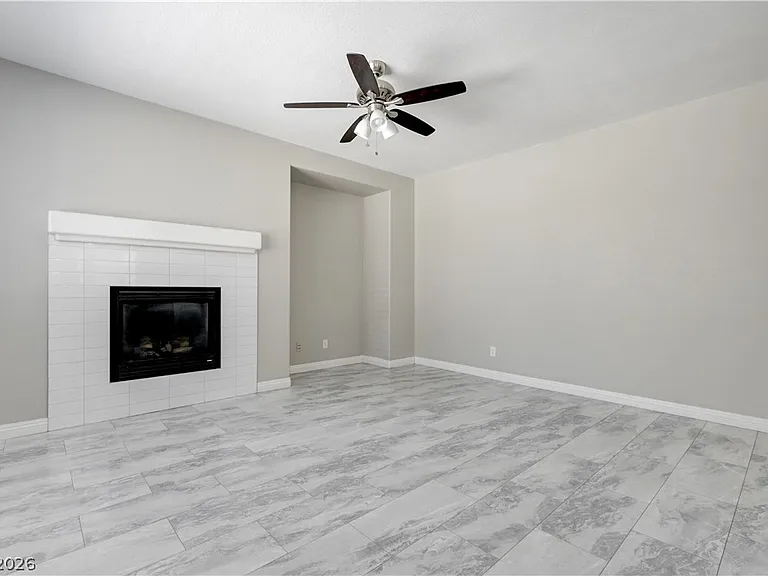 11840 Arenoso Dr — Photo 16