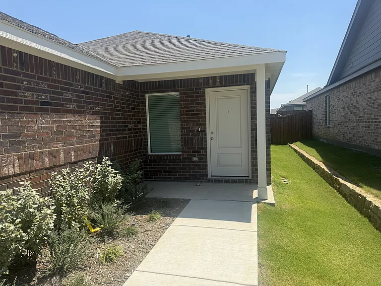 2069 Belgian Dr — Photo 5