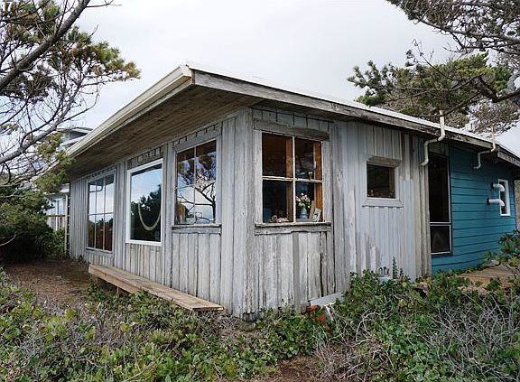 3rd image of 7285 Neptune Ave