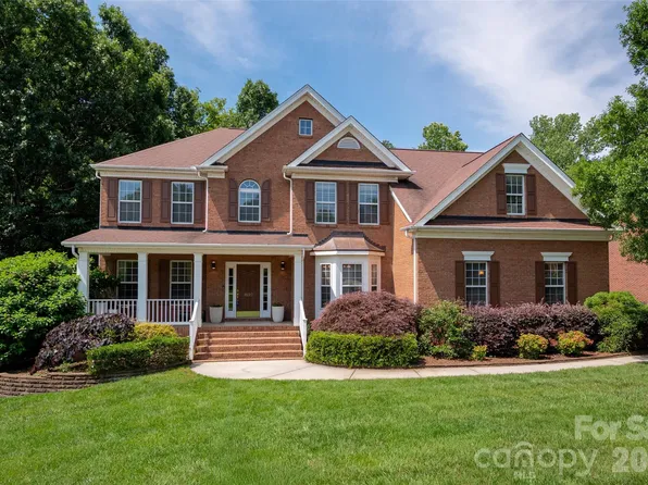 8127 Grahamson Ln, Charlotte, NC 28269