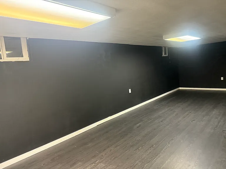 5555 Wheeling St — Photo 2