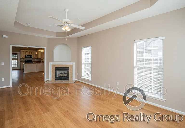 9717 Full Moon Cir — Photo 11