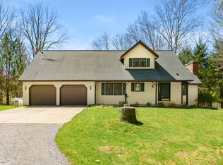 10501 N 22nd St, Plainwell, MI 49080
