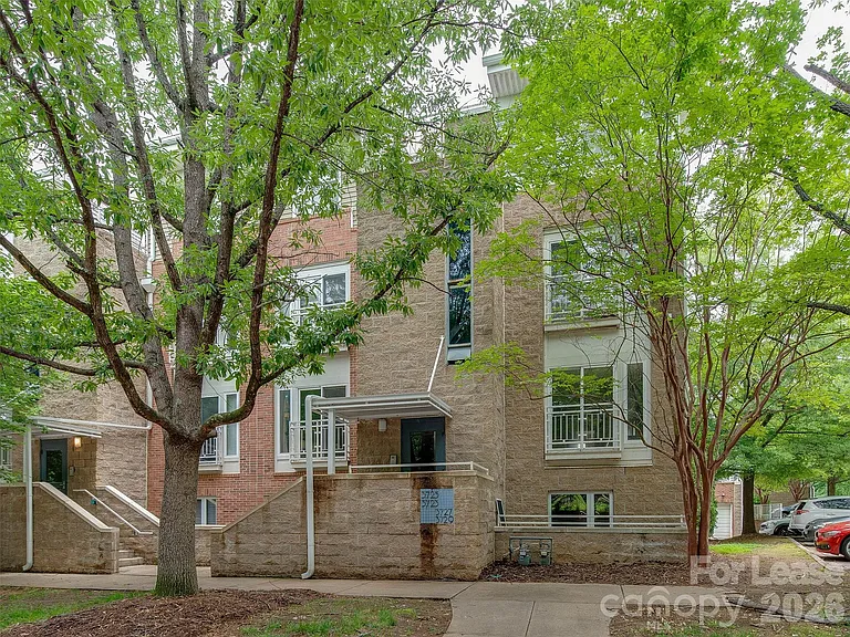 3729 Picasso Ct — Photo 1