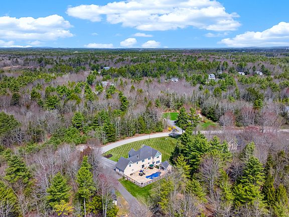 2nd image of 18 Laurel Ridge Road
