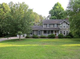 118 Quail Run Ct, Greenwood, SC 29646