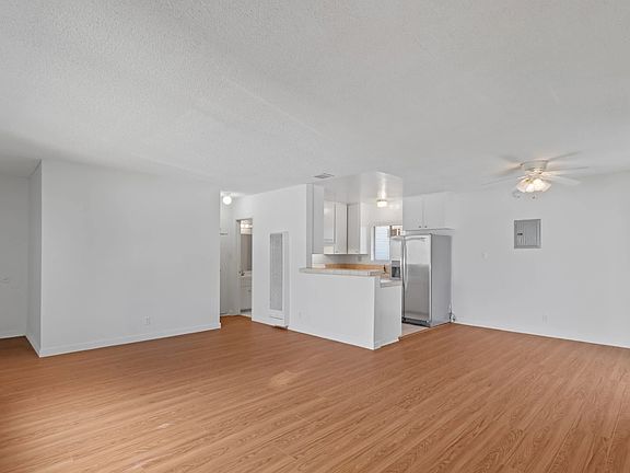4th image of 11915 Kiowa Ave APT 5