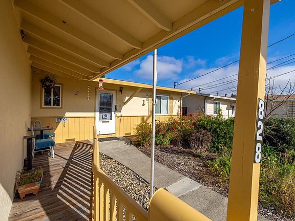 3rd image of 828 Laguna Street
