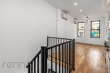 Rented by Rennit Inc.