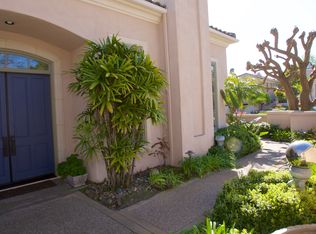 7270 Spoonbill Ln, Carlsbad, CA 92011