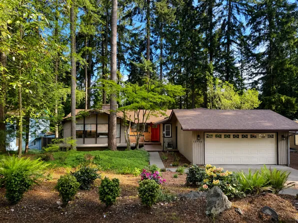 15916 SE 42nd Pl, Bellevue, WA 98006
