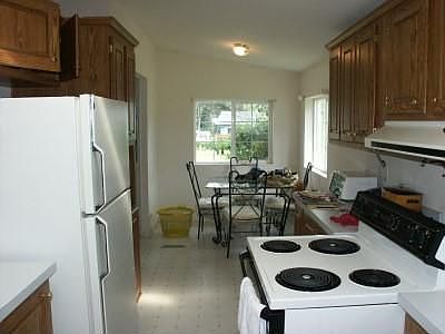4th image of 1520 225th Ln