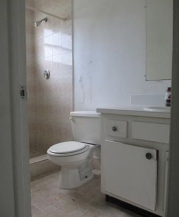 5th image of 14054 NE 2nd Ct #123