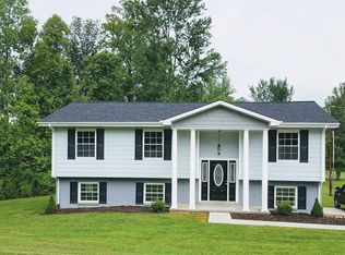 9 Promenade Ave, Stanton, KY 40380