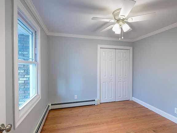 3rd image of 38 Elm St #42