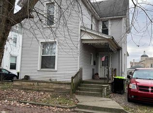 424 Byron St, Huntington, IN 46750