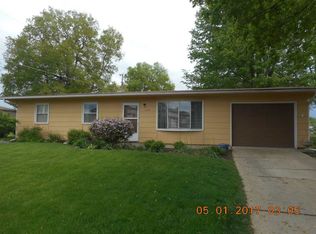 1906 S Kathy Dr, Muncie, IN 47302