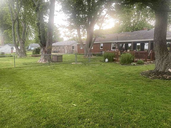 2nd image of 2909 W Sunblest Dr