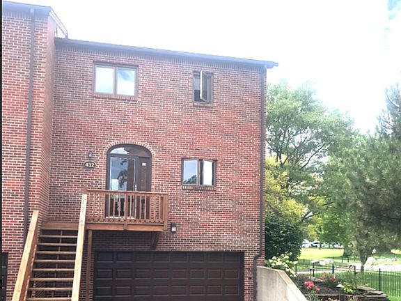 2nd image of 432 Lakefront Blvd