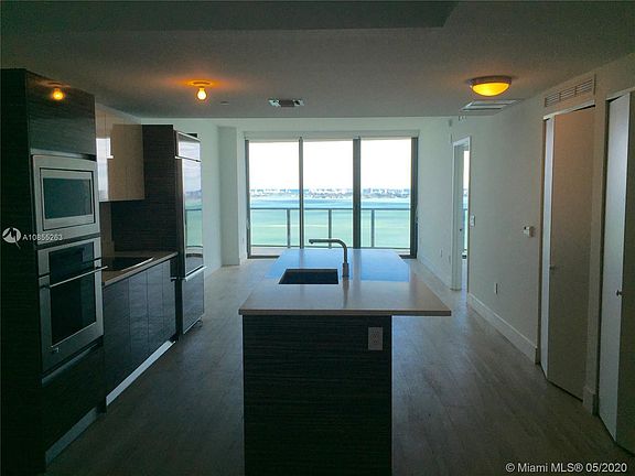 3rd image of 511 NE 27th St #3104