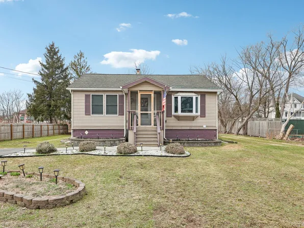 2 Moffatt Lane, Chester, NY 10918