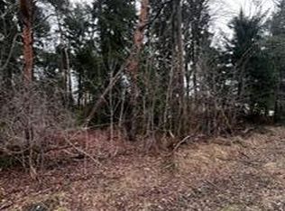 V L Holton Rd, Muskegon, MI 49445