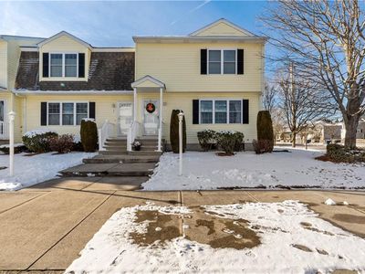 1 Hyde Ave, Pawtucket, RI, 02861