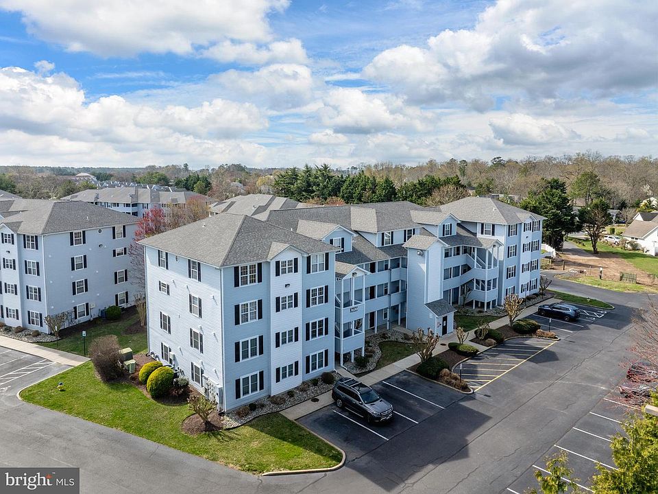 1st image of 3600 Sanibel Cir Unit 3608