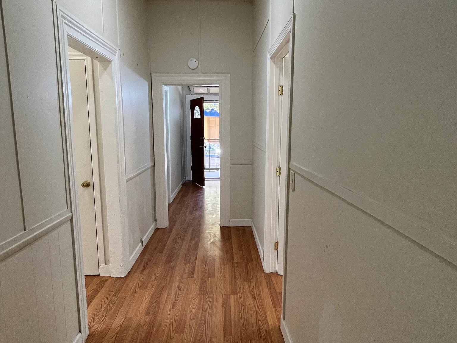 4 bed, 1.5 bath, 1480 sqft, $4,600 — Photo 2