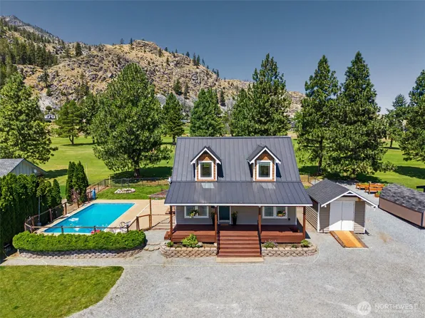 93 Golf Course Drive, Pateros, WA 98846