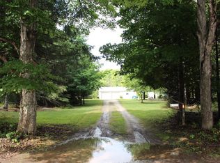 6169 E Sand Ridge Rd, Goetzville, MI 49736