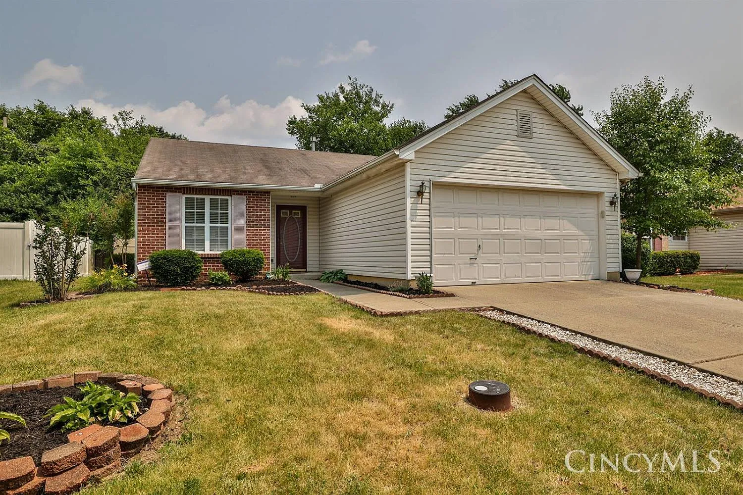 991 Kemper Meadow Dr photo 1