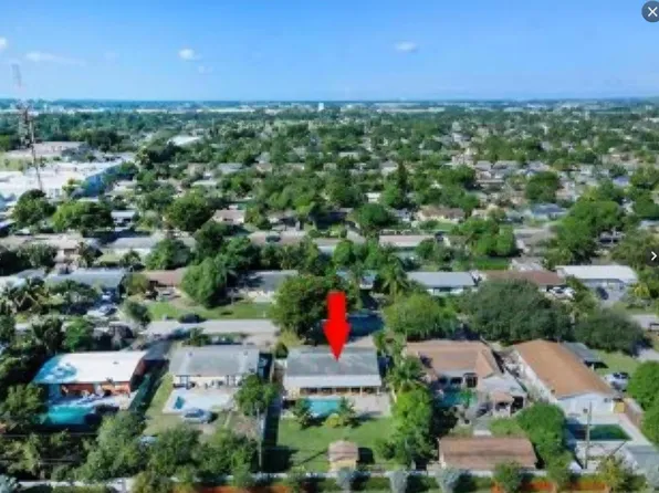 1670 NE 1st Ave, Pompano Beach, FL 33060