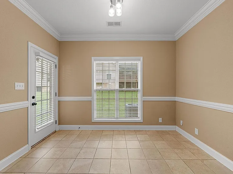 268 Turnberry Cir — Photo 11