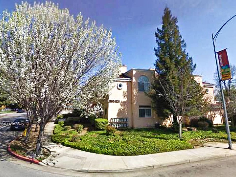 1st image of 1124 S Winchester Blvd