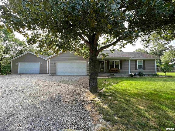 2nd image of 2103 N 2850th St