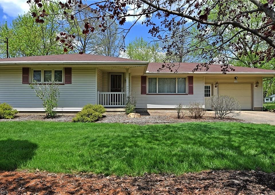 1st image of 170 Earl Dr