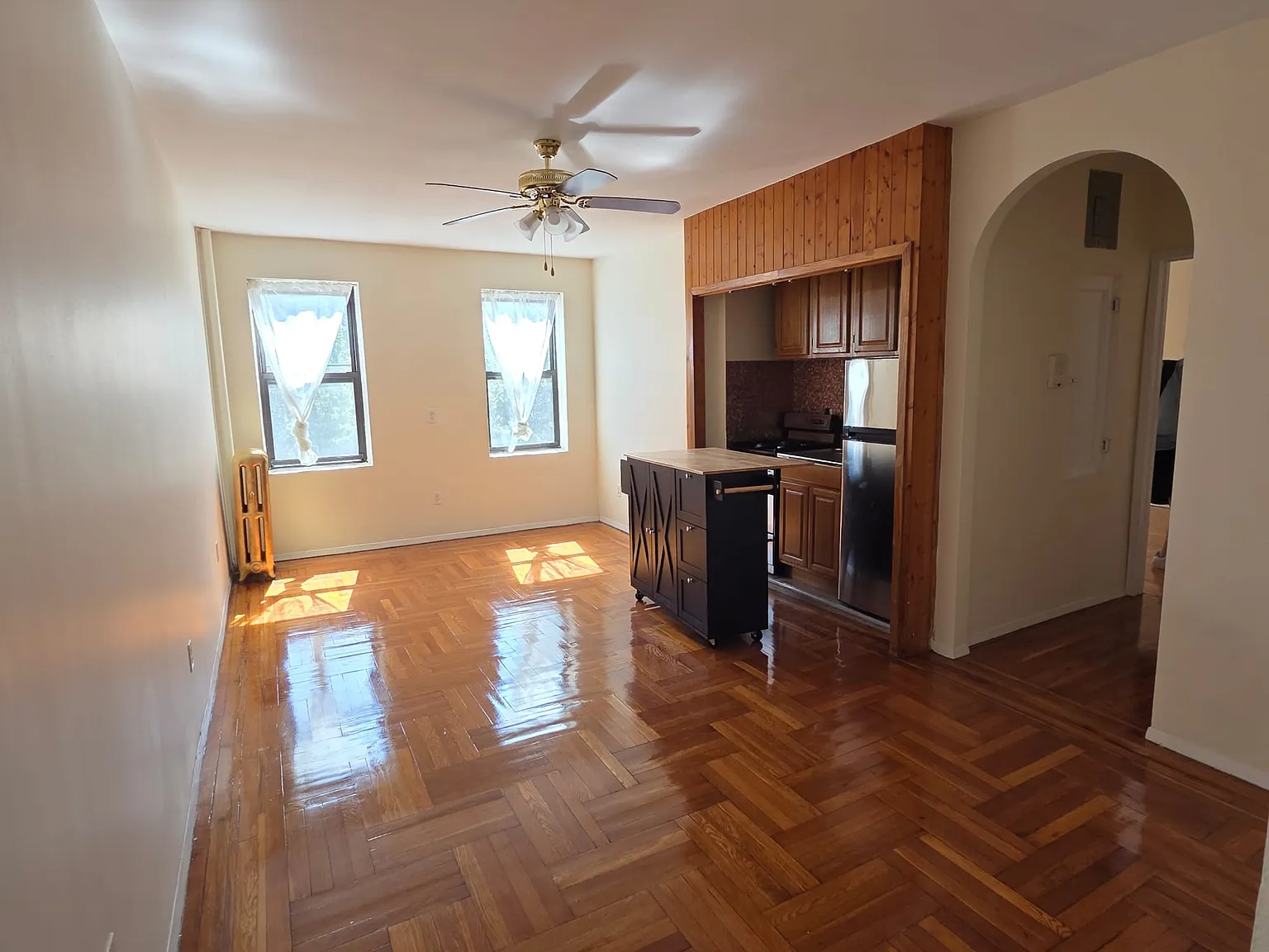 323 86th Street — Photo 1