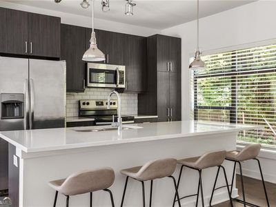 19 Moda Ln, Atlanta, GA, 30316