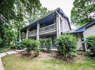 5300 Fieldgreen Dr, Stone Mountain, GA