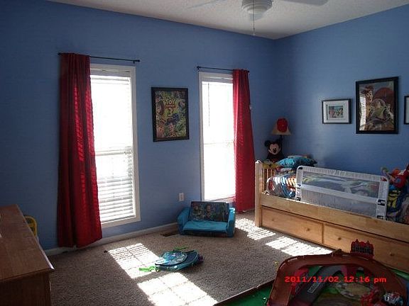 5th image of 713 Bostwick Dr