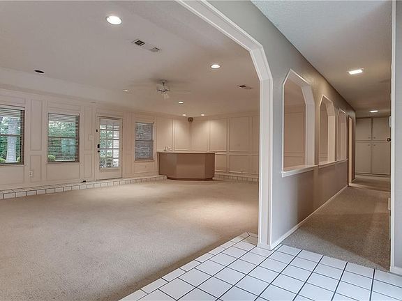 3rd image of 5524 Full Moon Dr