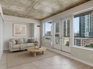 59 E Liberty St #1010, Toronto, ON M6K 3R1