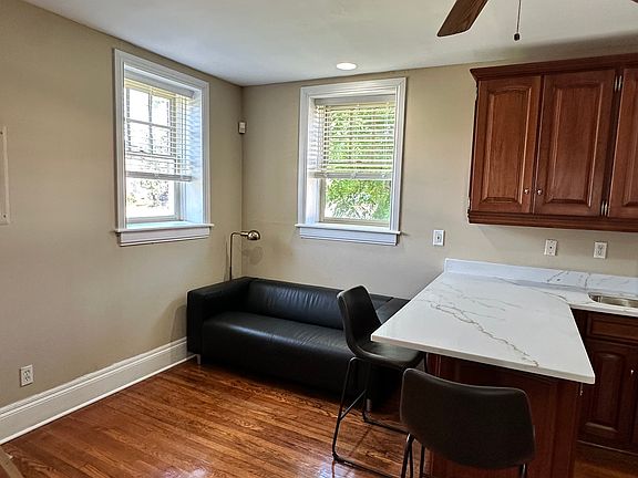 5th image of 4238 McPherson Ave #1S