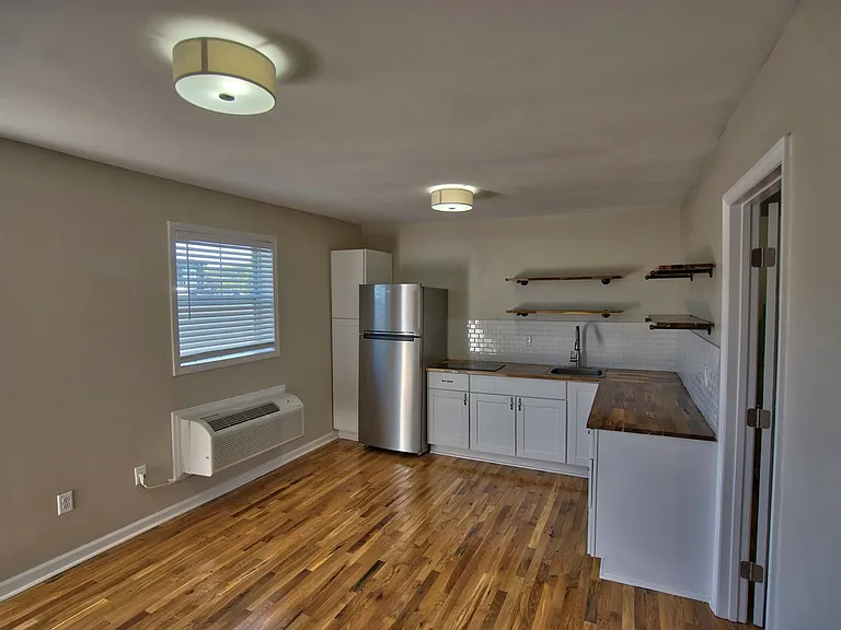 3905 Alabama Ave — Photo 13